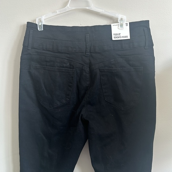 Push up distress jeans - Picture 3 of 5